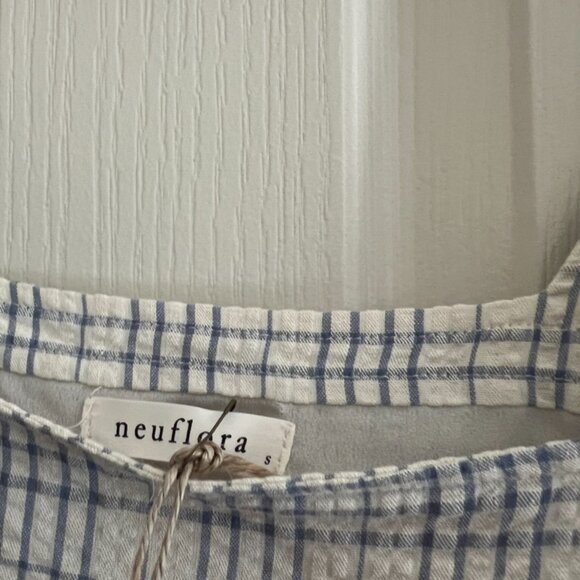 Neuflora Dress - Picture 2 of 2